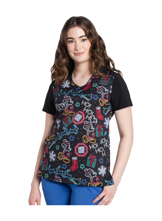 Top clínico Cherokee Disney TF639 mujer estampado MKWX fondo negro